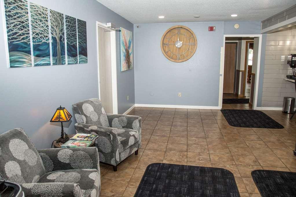 Americas Best Value Inn & Suites Detroit Lakes Interior foto